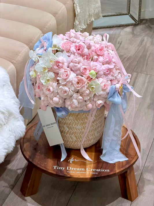Pastel Fairy Basket 粉蓝仙子桶(360° 球形花篮)