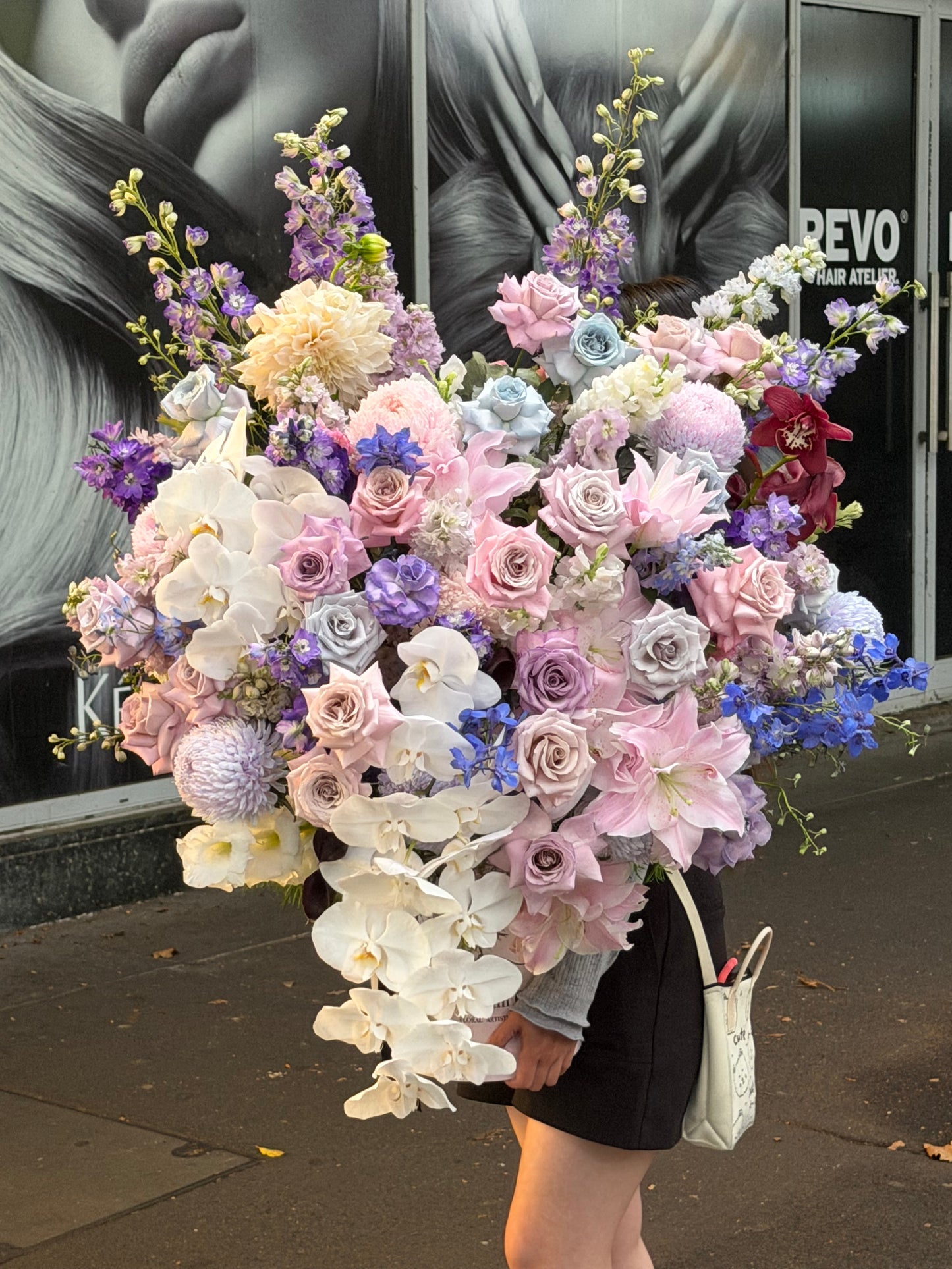 Love's Ambition - Luxury Table Arrangement 许我耀眼豪华版桌花