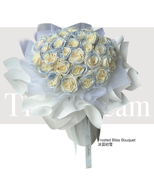 Frosted Bliss Bouquet 冰蓝初雪
