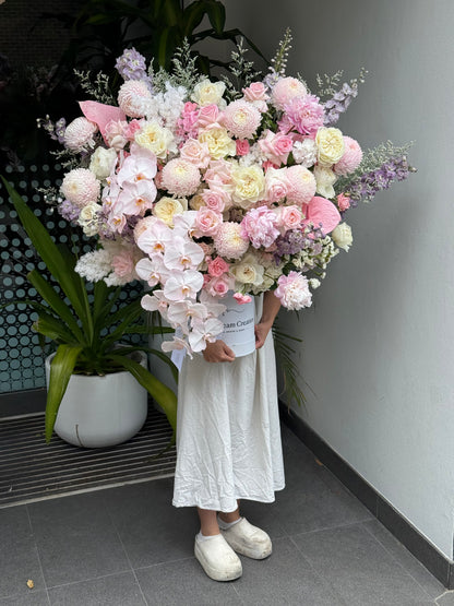Love's Ambition - Luxury Table Arrangement  许我耀眼豪华版桌花