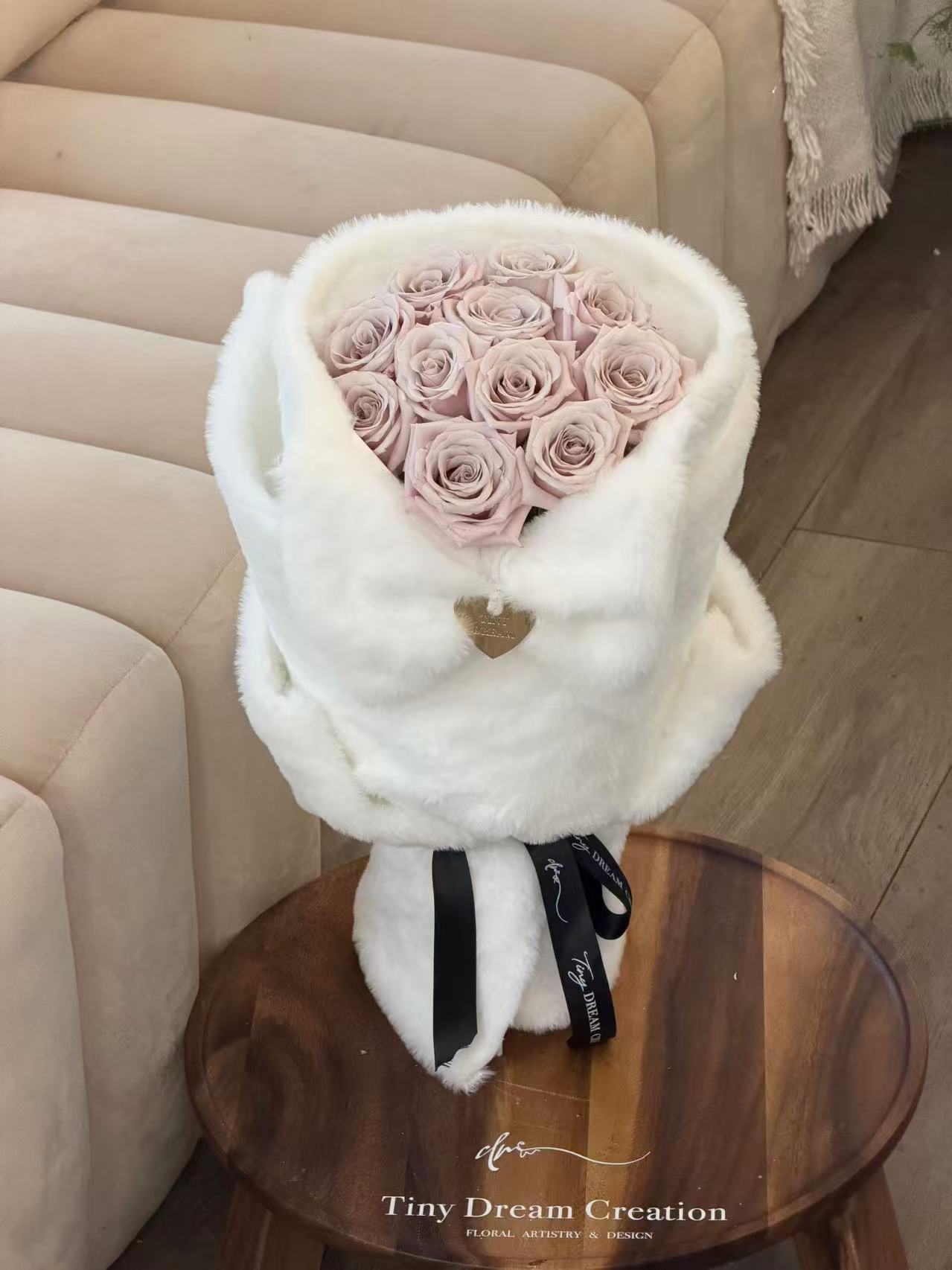 Love in Bloom 爱意升温